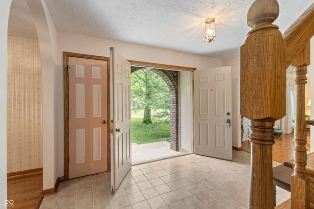 3022 Walnut Court, Greenfield, IN 46140