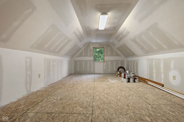 3022 Walnut Court, Greenfield, IN 46140