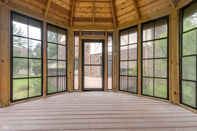 3022 Walnut Court, Greenfield, IN 46140