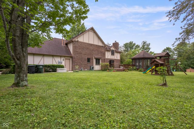 3022 Walnut Court, Greenfield, IN 46140
