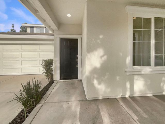 10084 Schuler Ranch Rd, Elk Grove, CA 95757