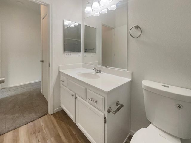 10084 Schuler Ranch Rd, Elk Grove, CA 95757