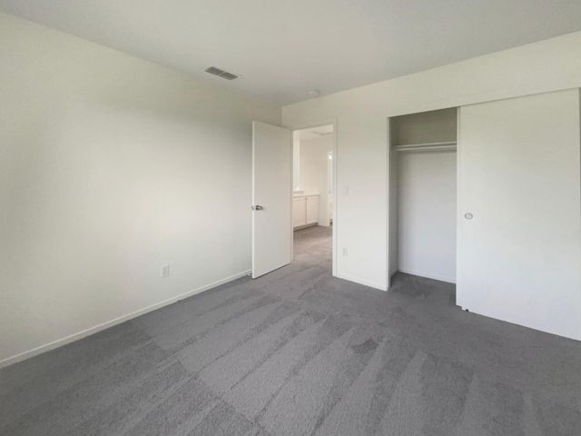 10084 Schuler Ranch Rd, Elk Grove, CA 95757
