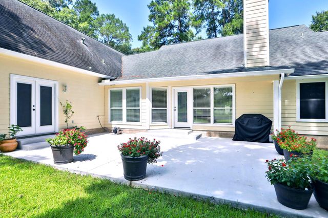 26718 Stagecoach Crossing Drive, Magnolia, TX 77355