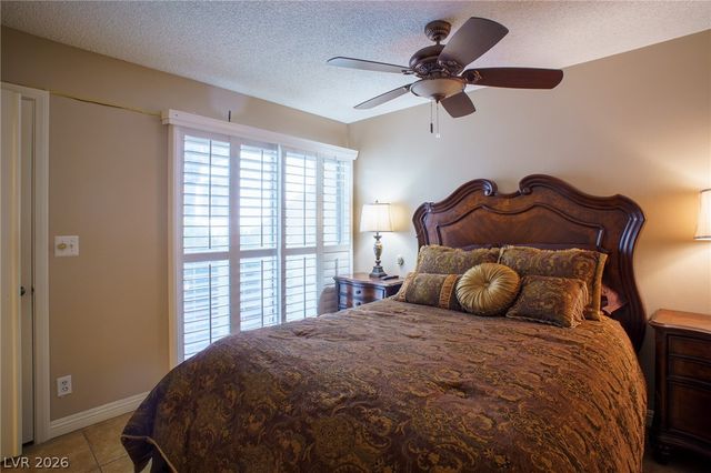 2753 Lodestone Drive, Las Vegas, NV 89117