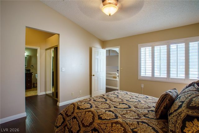 2753 Lodestone Drive, Las Vegas, NV 89117