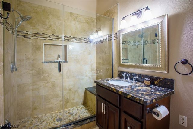 2753 Lodestone Drive, Las Vegas, NV 89117