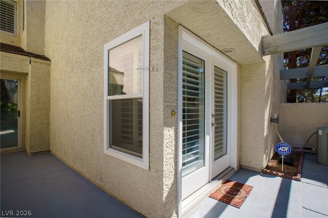 2753 Lodestone Drive, Las Vegas, NV 89117