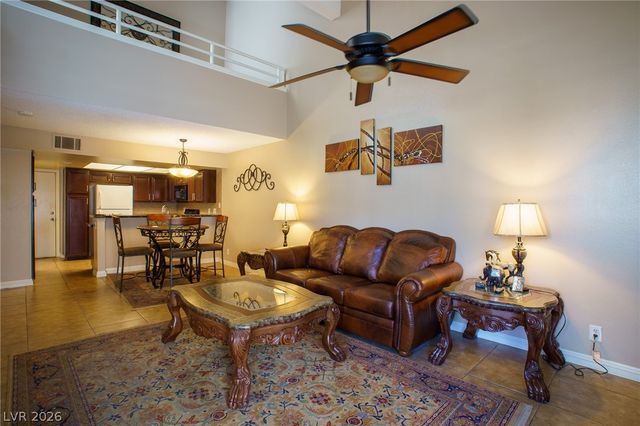 2753 Lodestone Drive, Las Vegas, NV 89117