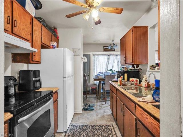 814 Downing ST, Hampton, VA 23661