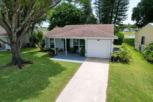 9060 CHRYSANTHEMUM Drive, Boynton Beach, FL 33472