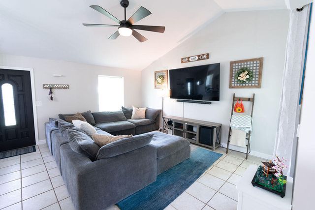 9060 CHRYSANTHEMUM Drive, Boynton Beach, FL 33472
