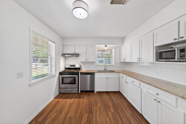 4719 Nina Lee Lane, Houston, TX 77092