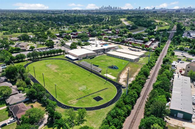 4719 Nina Lee Lane, Houston, TX 77092