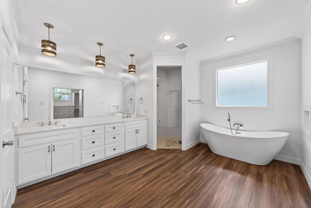 4719 Nina Lee Lane, Houston, TX 77092