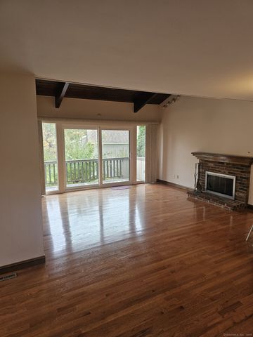 87 Creek Lane A, Stratford, CT 06614