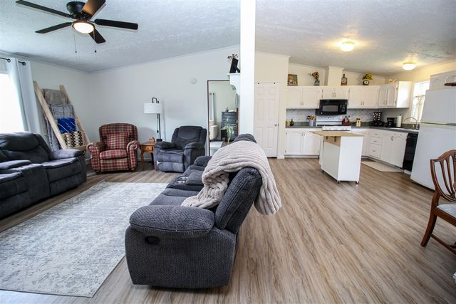 12524 Serenity Drive, Marcellus, MI 49067