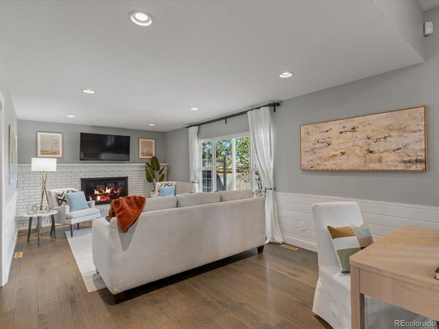 6377 E Jamison Cir N, Centennial, CO 80112