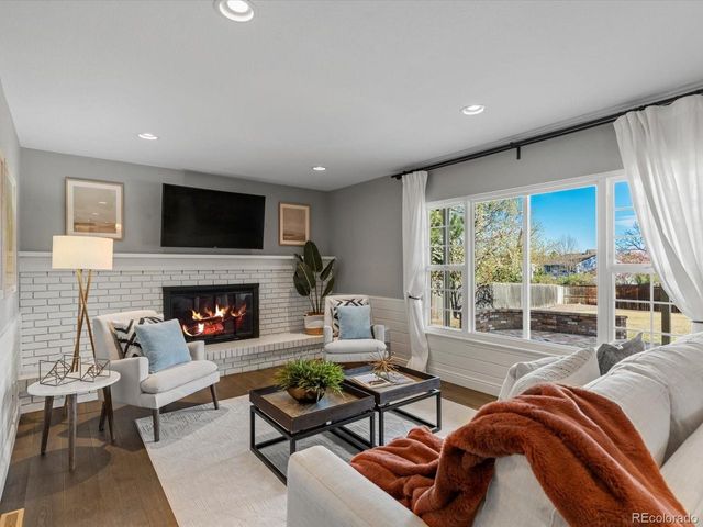 6377 E Jamison Cir N, Centennial, CO 80112