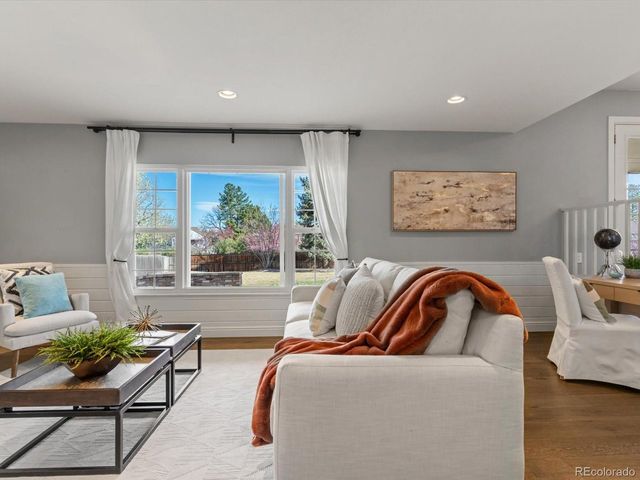 6377 E Jamison Cir N, Centennial, CO 80112