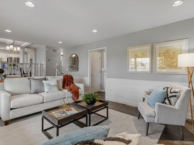 6377 E Jamison Cir N, Centennial, CO 80112