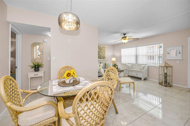 5257 81ST LANE N 2, St Petersburg, FL 33709