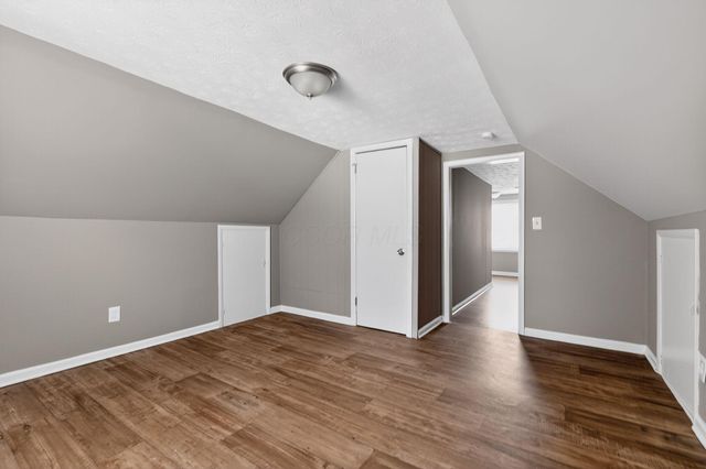 2902 Northglen Drive, Columbus, OH 43224