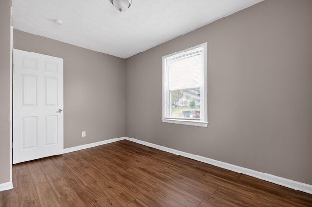 2902 Northglen Drive, Columbus, OH 43224