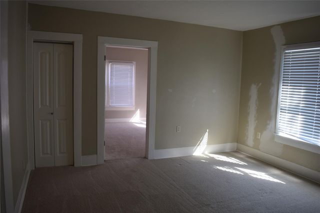 214 E Jack Street, Baytown, TX 77520