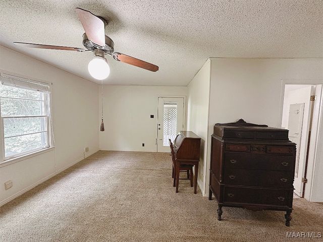 32 Pecan Drive, Selma, AL 36701