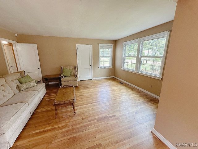 32 Pecan Drive, Selma, AL 36701