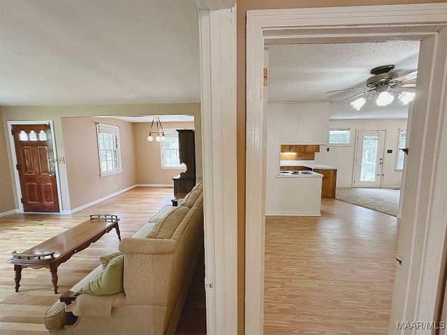 32 Pecan Drive, Selma, AL 36701