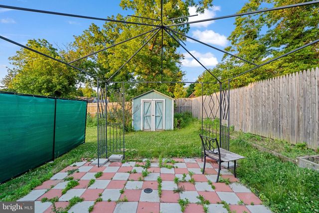125 SCHOOLEY ST, Moorestown, NJ 08057