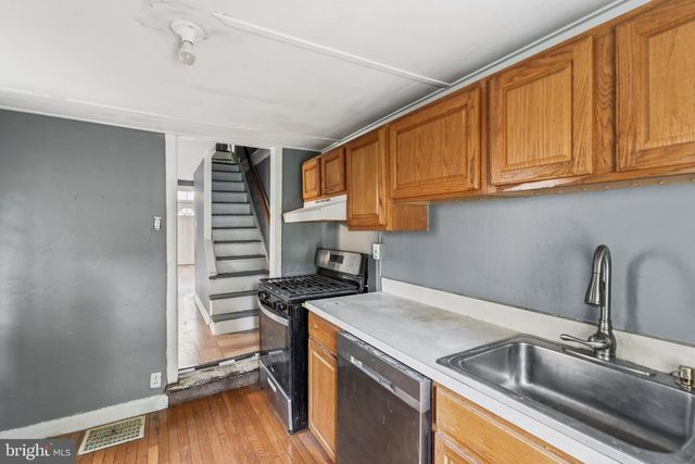 125 SCHOOLEY ST, Moorestown, NJ 08057