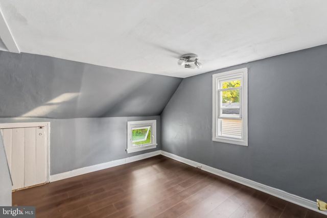 125 SCHOOLEY ST, Moorestown, NJ 08057