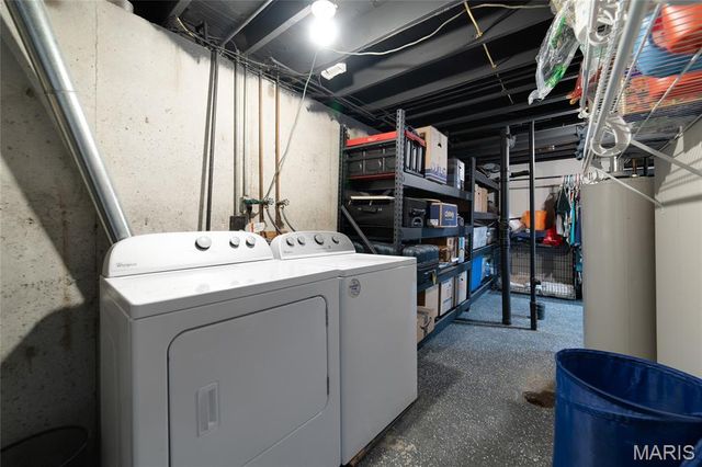 1334 Saint Gregory Lane, St Charles, MO 63304