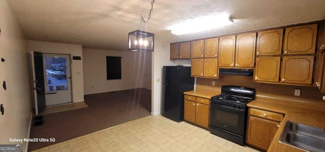 112 Fairhaven Court, Stockbridge, GA 30281