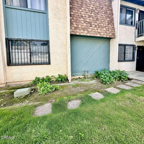 129 E Ventura Street A, Santa Paula, CA 93060