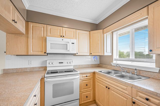187 SE Village Drive, Port St. Lucie, Port St Lucie, FL 34952