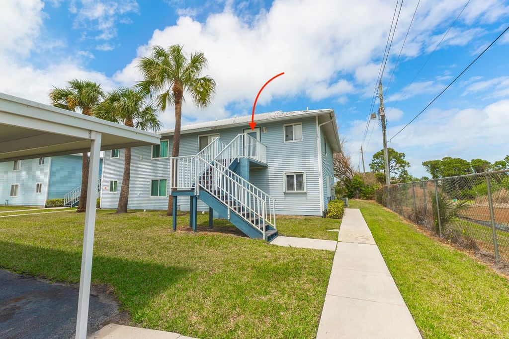 187 SE Village Drive, Port St. Lucie, Port St Lucie, FL 34952