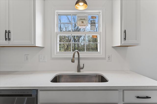 613 Hill Road, Clarksville, TN 37043