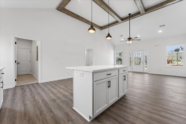 613 Hill Road, Clarksville, TN 37043