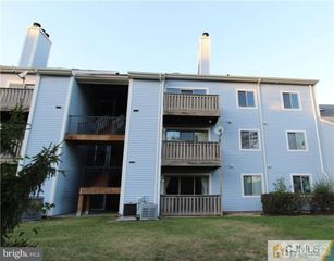 1016 ASPEN DR, Plainsboro, NJ 08536