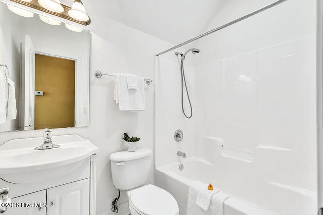 1205 Grandiflora Drive, Leland, NC 28451