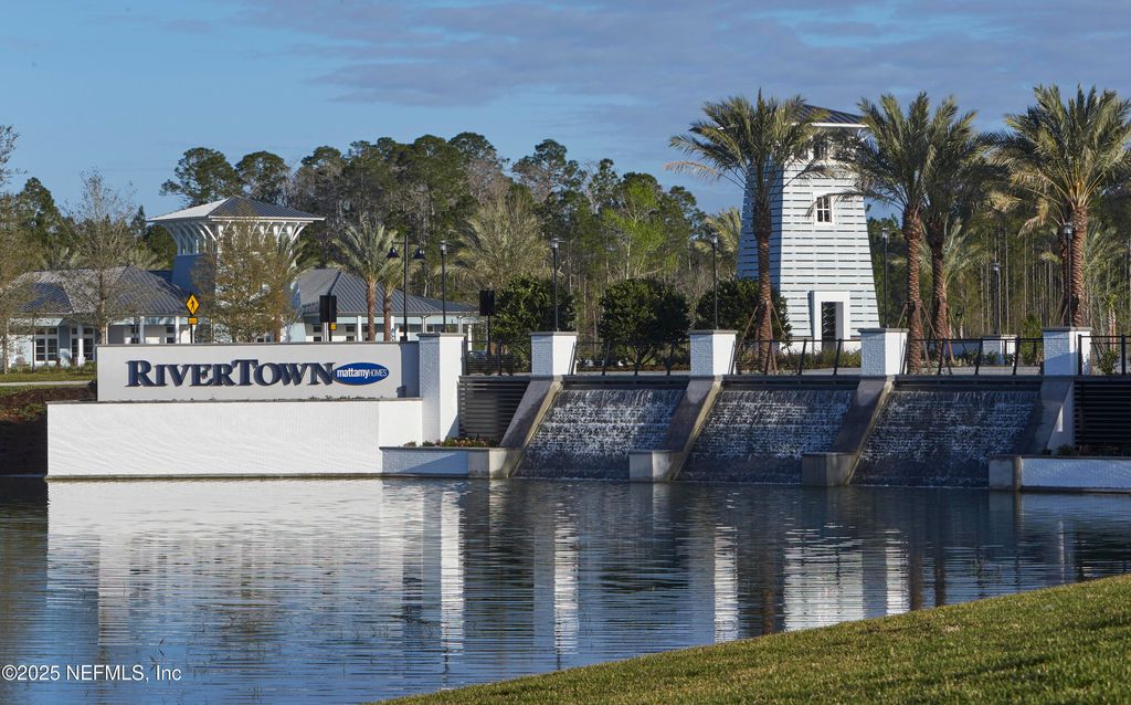 530 ADIRONDACK Drive, St. Johns, FL 32259