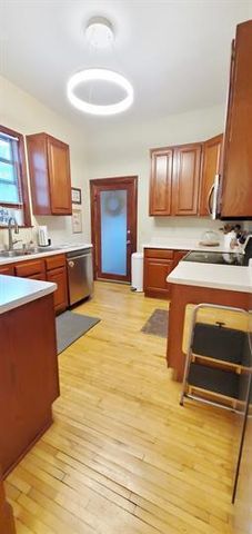2748 Dupont Avenue S, Minneapolis, MN 55408
