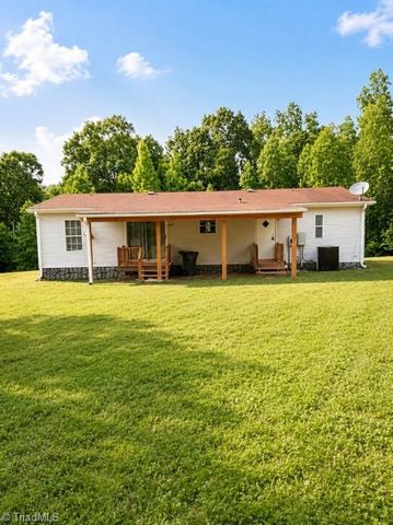 1001 Arvin Hill Lane, Lexington, NC 27295