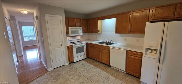 112 Westbrook Court, Archdale, NC 27263