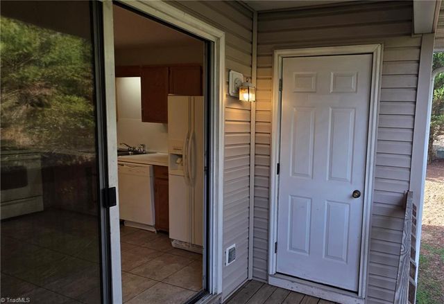 112 Westbrook Court, Archdale, NC 27263