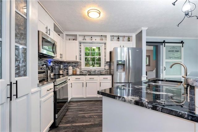 90 Old City Park Road, Lavonia, GA 30553